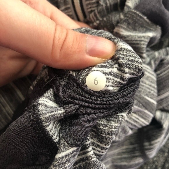 Lululemon Athletica Striped Pacesetter Pullover Jacket Size 6 - Picture 12 of 16